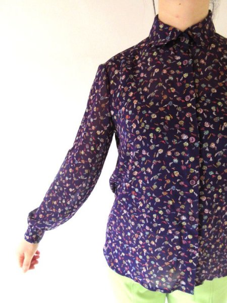 画像8: 【軽やかに大人レトロ*】シフォン小花柄ブラウス (8)