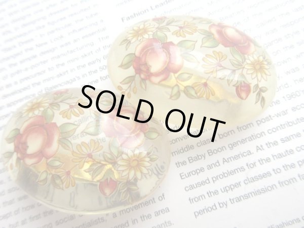 右側の質感のタイプです