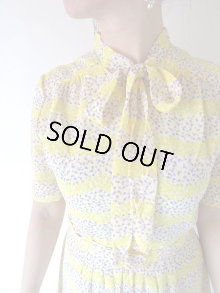 画像3: 【色使いにきゅん*】小花と水玉のワンピース (3)