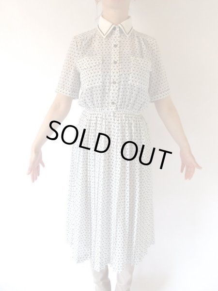 画像4: 【褪せないマリン*】二重襟のイカリ柄ワンピース (4)