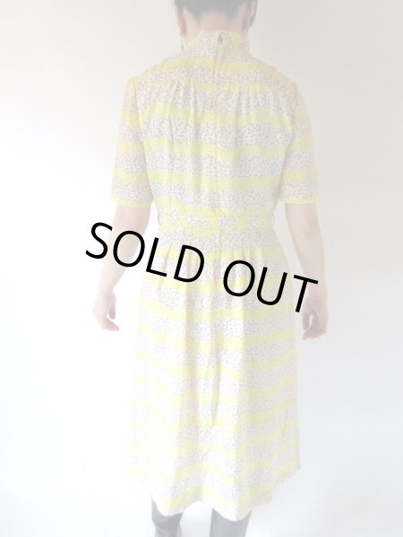 画像7: 【色使いにきゅん*】小花と水玉のワンピース (7)