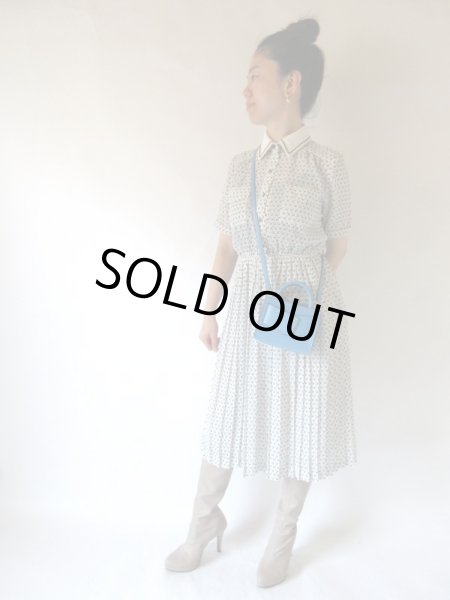 画像2: 【褪せないマリン*】二重襟のイカリ柄ワンピース (2)