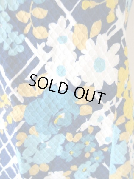 画像3: 【デニムに重ね着も*】チャーミングなお花柄ワンピース (3)