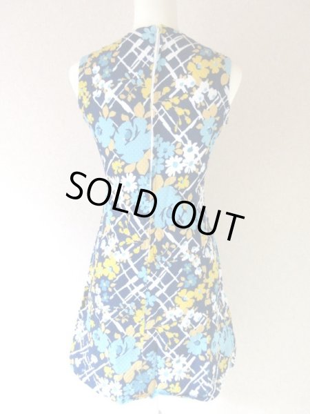 画像5: 【デニムに重ね着も*】チャーミングなお花柄ワンピース (5)