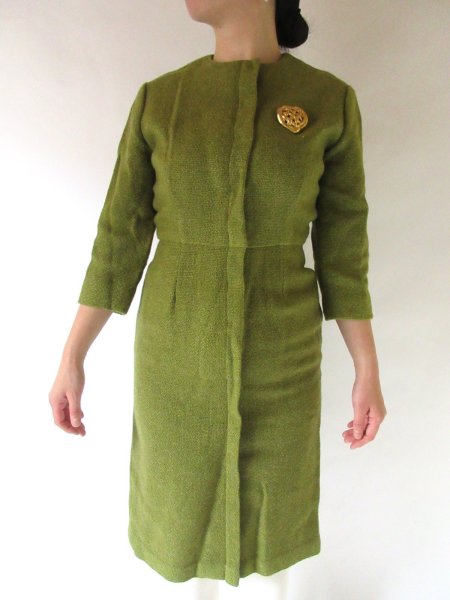 画像3: 【黒地ベースがオトナっぽ*】鮮やかフラワーワンピース (3)